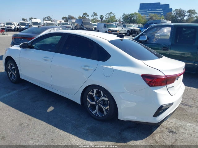3KPF24ADXKE115003 KIA Forte Lxs