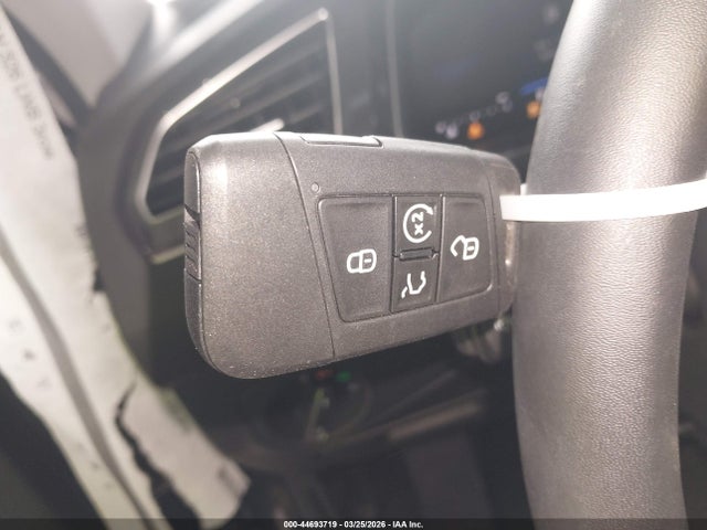 2024 VOLKSWAGEN TIGUAN 3VVMB7AX9RM186567 Photo 10