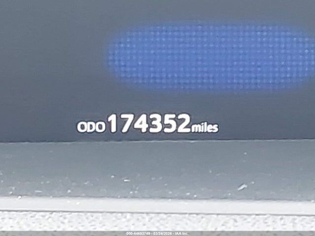 Toyota Prius Three 2016 JTDKARFU3G3000247 Image 15