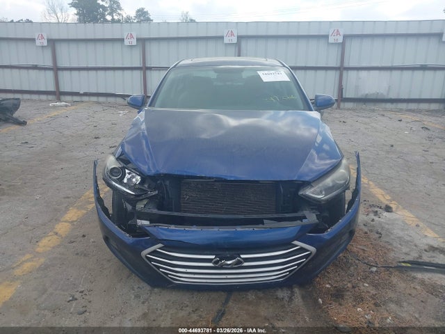 Продаж на аукціоні авто 2018 Hyundai Elantra Value Edition, vin: 5NPD84LF2JH247266, номер лоту: 44693781
