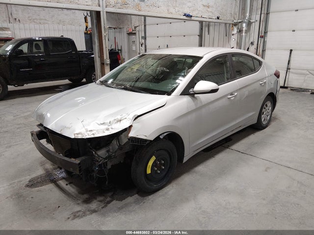 Hyundai ELANTRA SE 2019 5NPD74LFXKH468229 Image 2