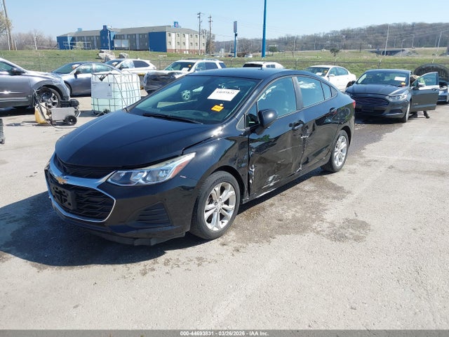 2019 CHEVROLET CRUZE 1G1BC5SM5K7148452 Photo 1