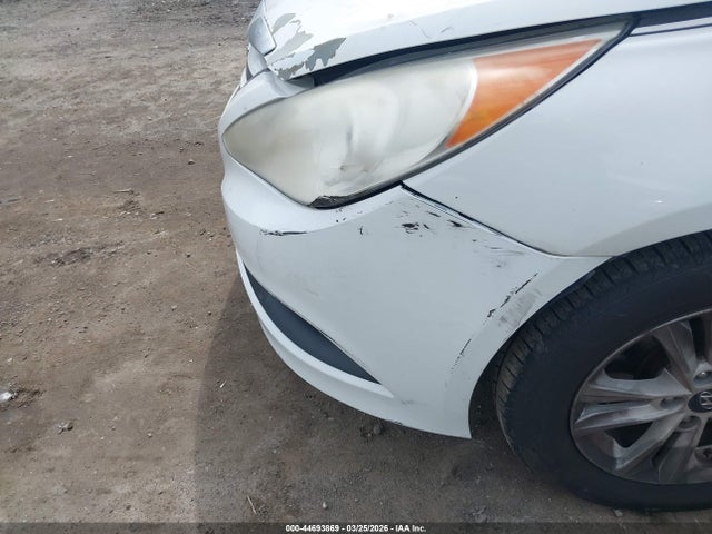 Продажа на аукционе авто 2014 Hyundai Sonata Gls, vin: 5NPEB4AC9EH824766, номер лота: 44693869