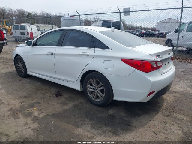 Продажа на аукционе авто 2014 Hyundai Sonata Gls, vin: 5NPEB4AC9EH824766, номер лота: 44693869