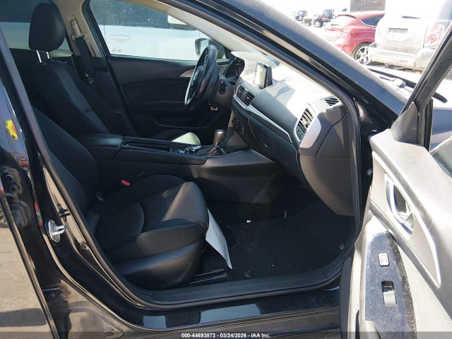 44693873 :رقم المزاد ، 3MZBN1U70HM113265 vin ، 2017 Mazda Mazda3 Sport مزاد بيع