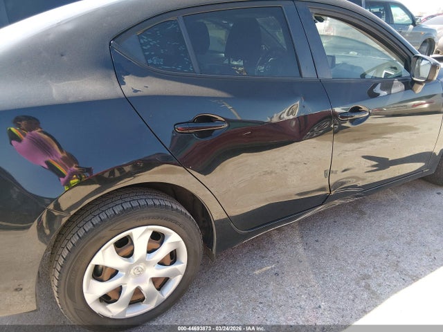 44693873 :رقم المزاد ، 3MZBN1U70HM113265 vin ، 2017 Mazda Mazda3 Sport مزاد بيع