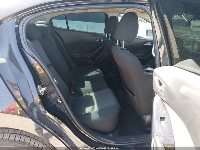 44693873 :رقم المزاد ، 3MZBN1U70HM113265 vin ، 2017 Mazda Mazda3 Sport مزاد بيع