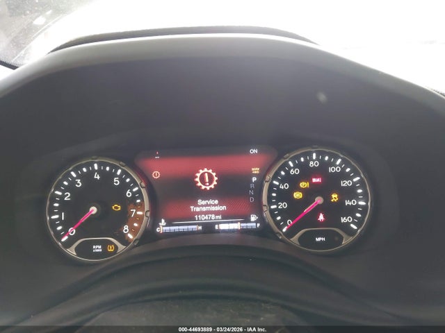 44693889 :رقم المزاد ، ZACCJBCB7HPF35416 vin ، 2017 Jeep Renegade Trailhawk 4x4 مزاد بيع