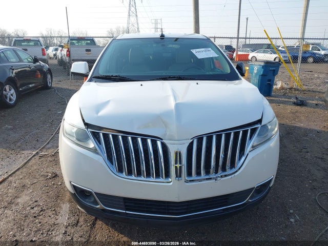 Продаж на аукціоні авто 2011 Lincoln Mkx, vin: 2LMDJ8JK8BBJ01690, номер лоту: 44693890