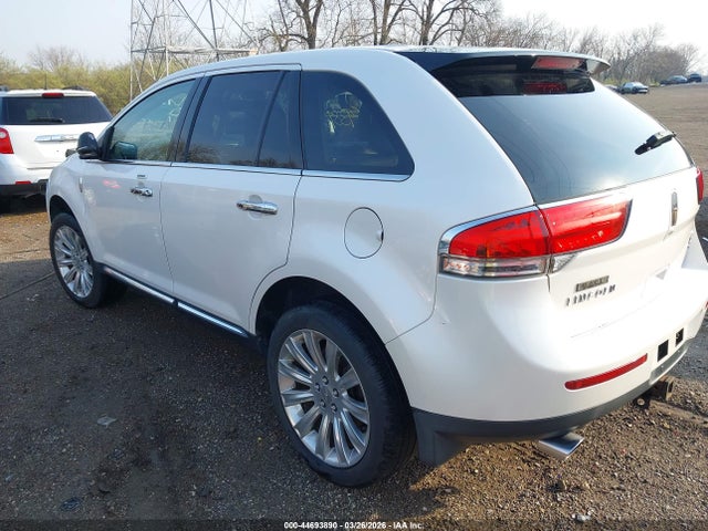 Продаж на аукціоні авто 2011 Lincoln Mkx, vin: 2LMDJ8JK8BBJ01690, номер лоту: 44693890