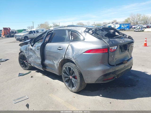 SADCM2FV6JA254957 Jaguar F-PACE S