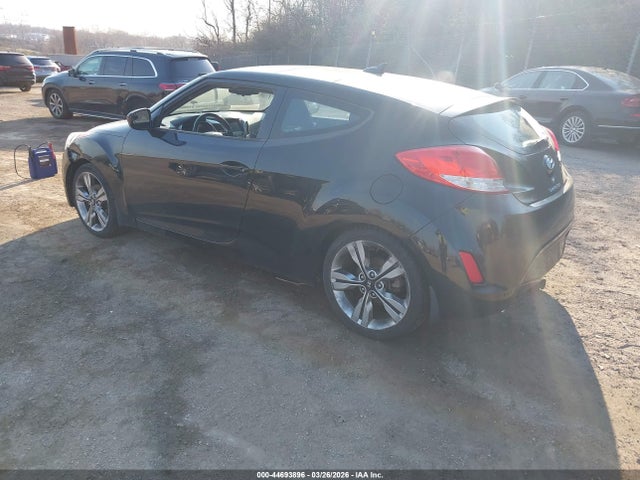 KMHTC6AD1HU321523 Hyundai Veloster Value Edition