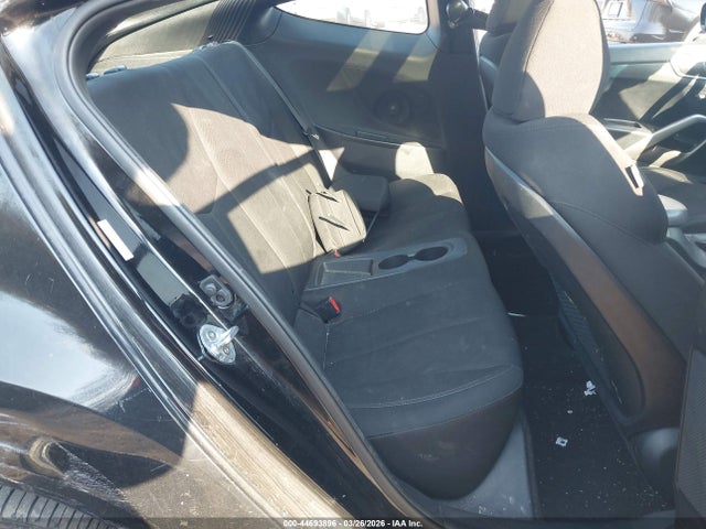 KMHTC6AD1HU321523 Hyundai Veloster Value Edition