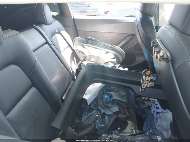 2021 TESLA MODEL Y 5YJYGDED5MF113984 Photo 7