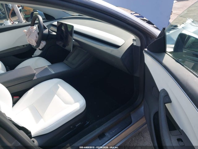 Aukcja sprzedaży 2025 Tesla Model 3 Long Range All-wheel Drive, vin: 5YJ3E1EB6SF882438, numer aukcji: 44693910
