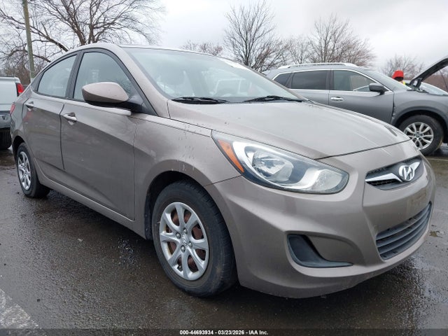 2013 HYUNDAI ACCENT KMHCT4AE7DU585448 Photo 0