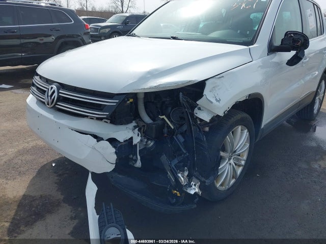 Продаж на аукціоні авто 2015 Volkswagen Tiguan Se, vin: WVGBV7AX2FW539199, номер лоту: 44693961