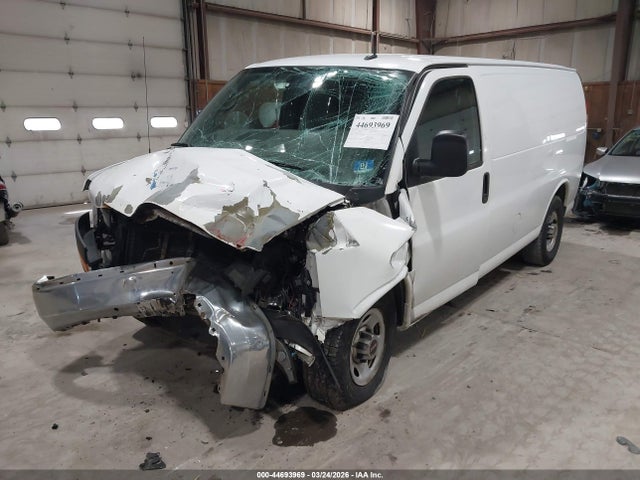 44693969 :رقم المزاد ، 1GTW7FBA3C1151637 vin ، 2012 Gmc Savana 2500 Work Van مزاد بيع