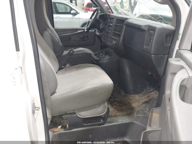 44693969 :رقم المزاد ، 1GTW7FBA3C1151637 vin ، 2012 Gmc Savana 2500 Work Van مزاد بيع
