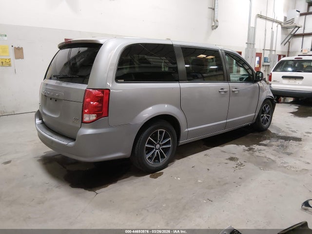 2C4RDGEG8JR195380 Dodge Grand Caravan Gt