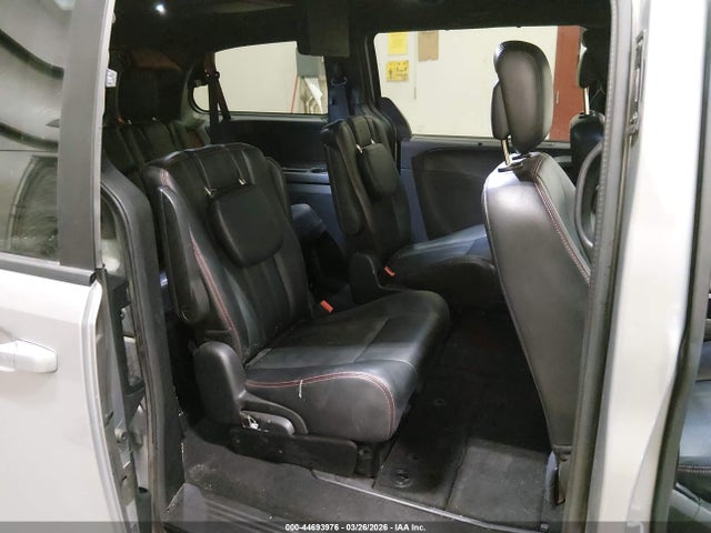 2C4RDGEG8JR195380 Dodge Grand Caravan Gt