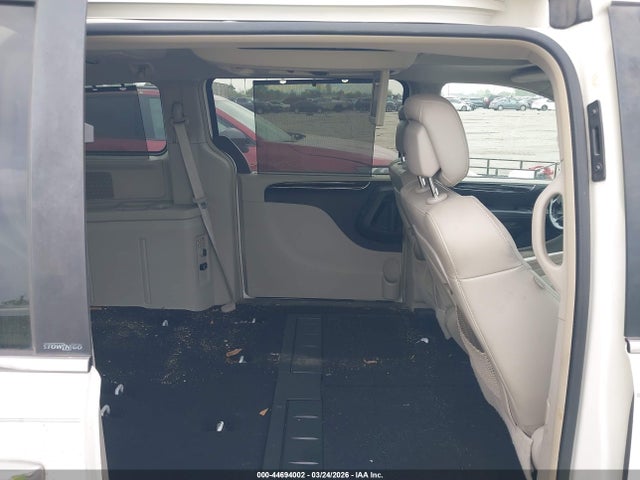 2011 CHRYSLER TOWN & COUNTRY 2A4RR6DG1BR759296 Photo 7