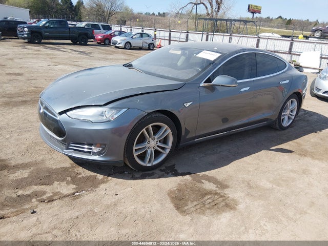 2014 TESLA MODEL S 5YJSA1H14EFP35789 Photo 1