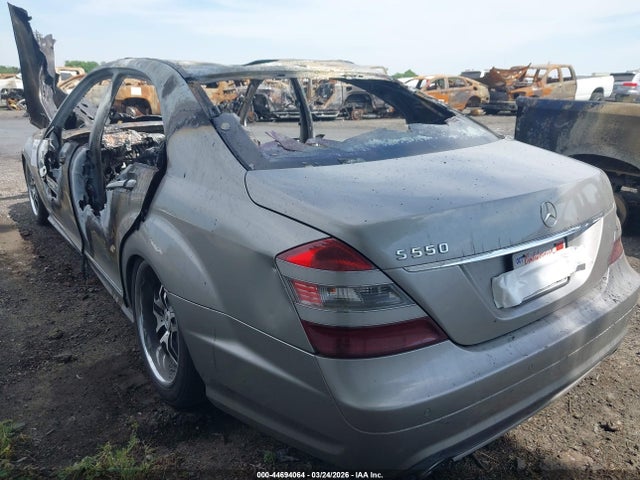 2008 MERCEDES-BENZ S 550 WDDNG71X68A212614 Photo 2