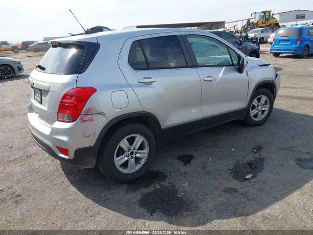 Aukcja sprzedaży 2022 Chevrolet Trax Fwd Ls, vin: KL7CJKSM0NB522688, numer aukcji: 44694065