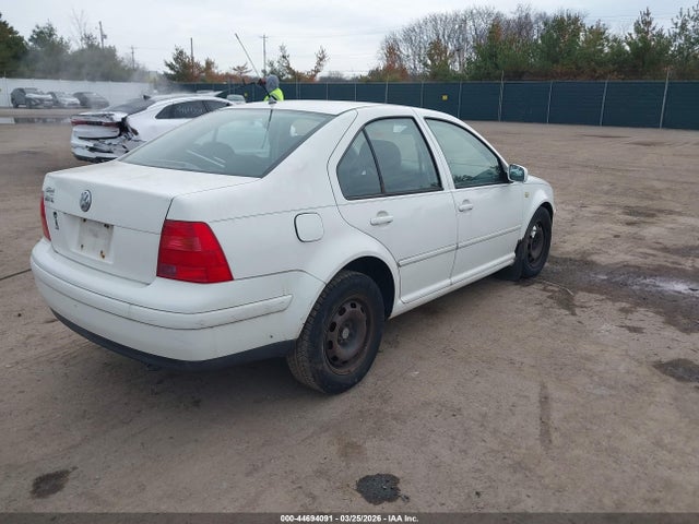 1999 Volkswagen Jetta Gl მანქანა იყიდება აუქციონზე, vin: 3VWRC29M1XM113718, აუქციონის ნომერი: 44694091