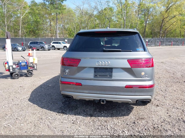 44694100 :رقم المزاد ، WA1LAAF7XHD028875 vin ، 2017 Audi Q7 3.0t Premium مزاد بيع