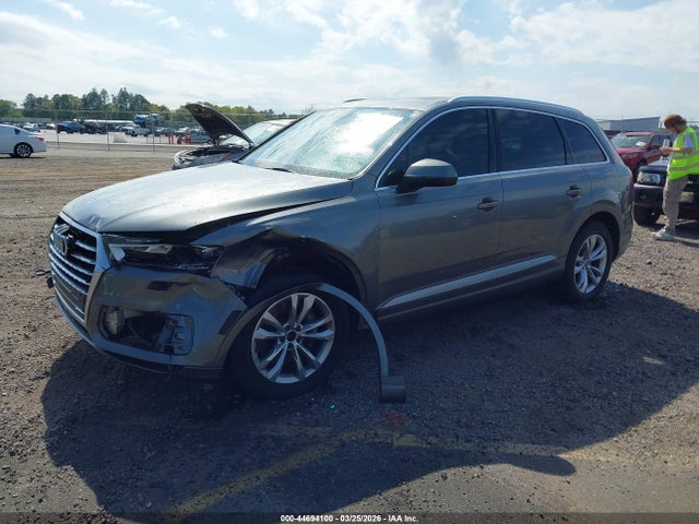 44694100 :رقم المزاد ، WA1LAAF7XHD028875 vin ، 2017 Audi Q7 3.0t Premium مزاد بيع