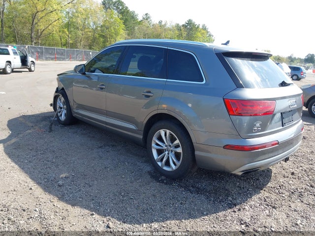 44694100 :رقم المزاد ، WA1LAAF7XHD028875 vin ، 2017 Audi Q7 3.0t Premium مزاد بيع