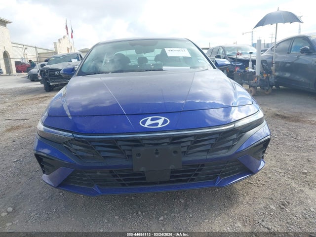 2025 Hyundai Elantra Sel Convenience მანქანა იყიდება აუქციონზე, vin: KMHLS4DGXSU880573, აუქციონის ნომერი: 44694113