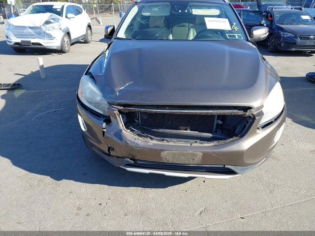 2014 VOLVO XC60 YV4902DZ7E2533726 Photo 5