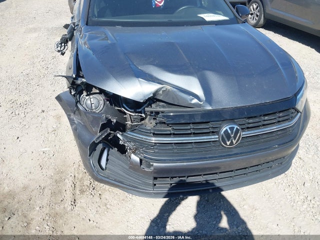 Продаж на аукціоні авто 2024 Volkswagen Jetta 1.5t Sport, vin: 3VWBM7BU0RM005745, номер лоту: 44694148