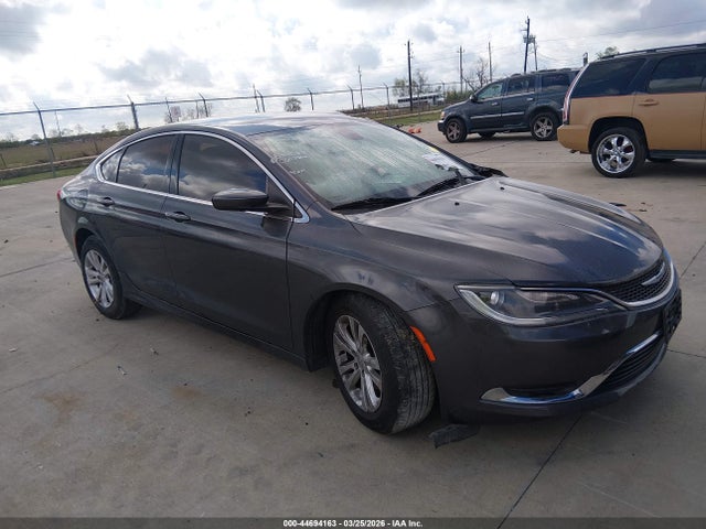Chrysler 200 Limited 2015 1C3CCCAB7FN750467 main image