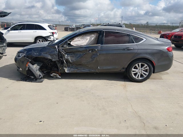 Chrysler 200 Limited 2015 1C3CCCAB7FN750467 Image 14