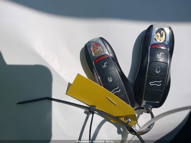 2016 PORSCHE CAYENNE WP1AA2A23GKA14999 Photo 10