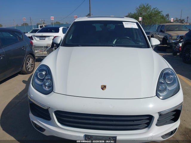 2016 PORSCHE CAYENNE WP1AA2A23GKA14999 Photo 5