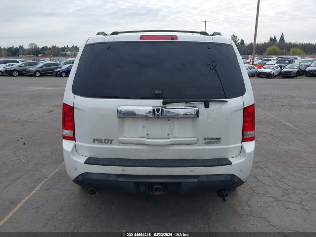 Honda Pilot Touring 2014 5FNYF4H92EB015393 Image 16