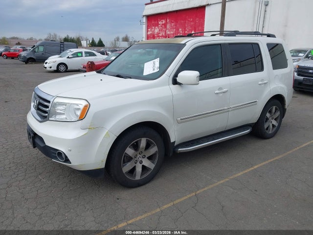 Honda Pilot Touring 2014 5FNYF4H92EB015393 Image 2