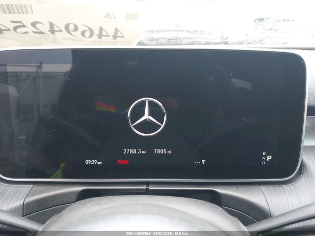 2025 Mercedes-benz C 300 მანქანა იყიდება აუქციონზე, vin: W1KAF4HBXSR260992, აუქციონის ნომერი: 44694254