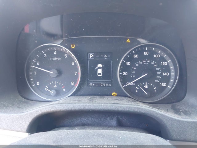 5NPD84LF5JH305337 Hyundai ELANTRA SEL