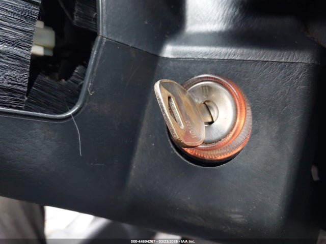 2001 HONDA CR-V JHLRD18731S016009 Photo 10