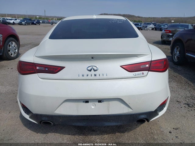 2017 Infiniti Q60 3.0t Red Sport 400 მანქანა იყიდება აუქციონზე, vin: JN1FV7EK6HM610975, აუქციონის ნომერი: 44694270