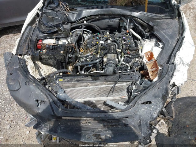 2019 MASERATI LEVANTE ZN661XUS4KX328204 Photo 9