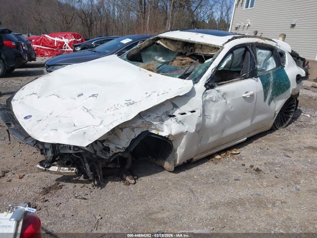 2019 MASERATI LEVANTE ZN661XUS4KX328204 Photo 1