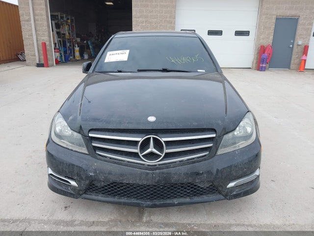 Продажа на аукционе авто 2014 Mercedes-benz C 300 Sport 4matic, vin: WDDGF8AB3ER303259, номер лота: 44694305
