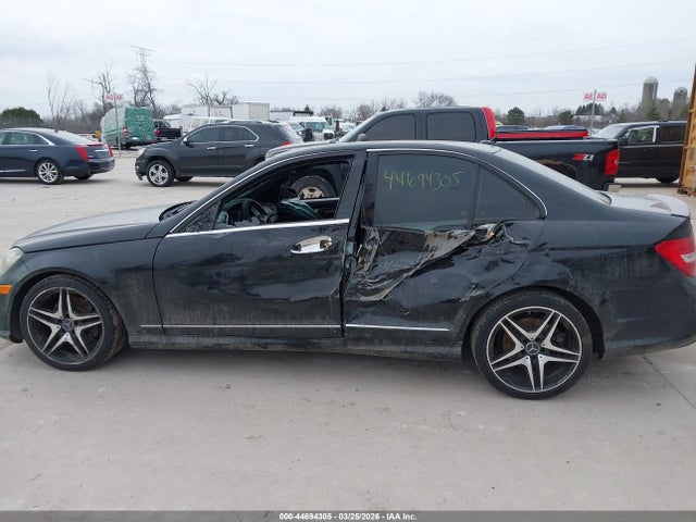Продажа на аукционе авто 2014 Mercedes-benz C 300 Sport 4matic, vin: WDDGF8AB3ER303259, номер лота: 44694305